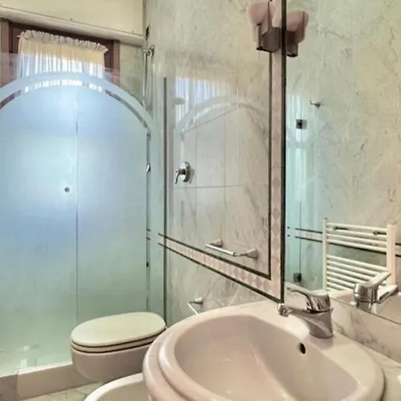 Stella * פורטה דיי מארמי