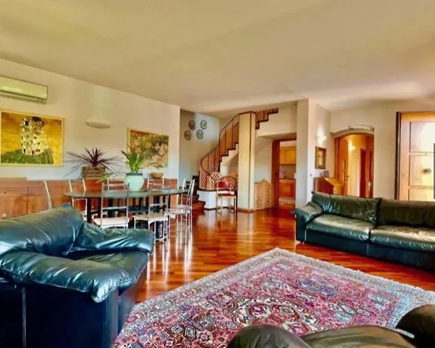 Stella Semesterbostad *